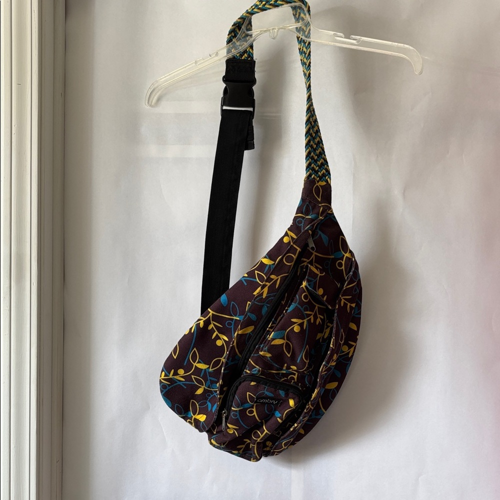 Ambry-Women's Floral Backpack - Brown and Blue.